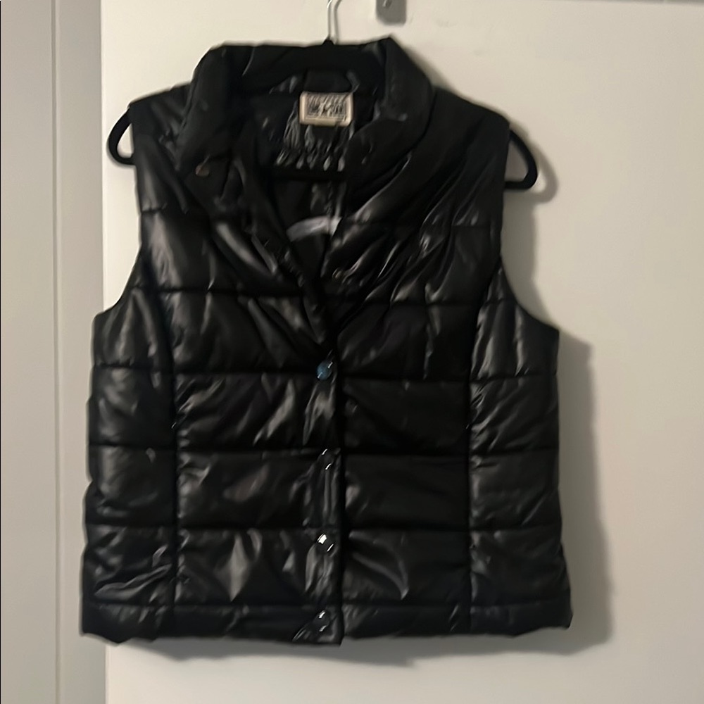 Converse One Star Black Puffer Vest